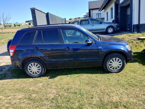 suzuki-grand-vitara-19-ddis-jlx-a-95kw130hp-m5-big-1