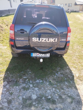 suzuki-grand-vitara-19-ddis-jlx-a-95kw130hp-m5-big-0