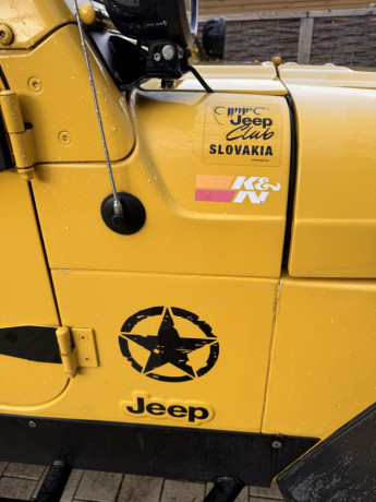 jeep-wrangler-40-sport-big-3