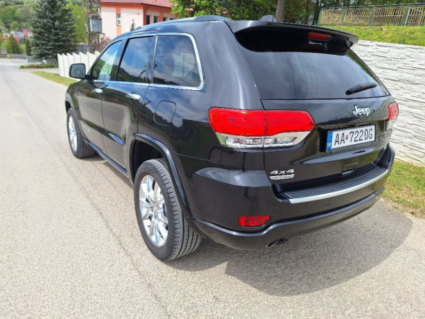 jeep-grand-cherokee-overland-big-1
