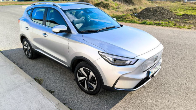 mg-zs-ev-luxury-2022-503kwh-li-ion-bateria-s-lfp-130kw-odpocet-dph-big-1