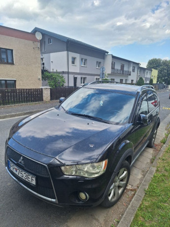 mitsubishi-outlander-2010-automat-24-benzin-big-2