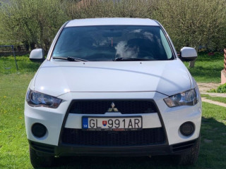 mitsubishi-outlander-20-benzin-rok-vyroby-2012