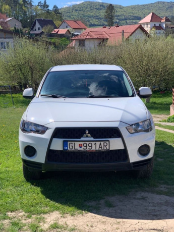 mitsubishi-outlander-20-benzin-rok-vyroby-2012-big-0
