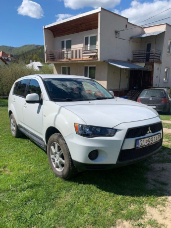 mitsubishi-outlander-20-benzin-rok-vyroby-2012-big-3