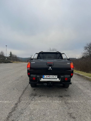 mitsubishi-l-200-did-superselect-big-3