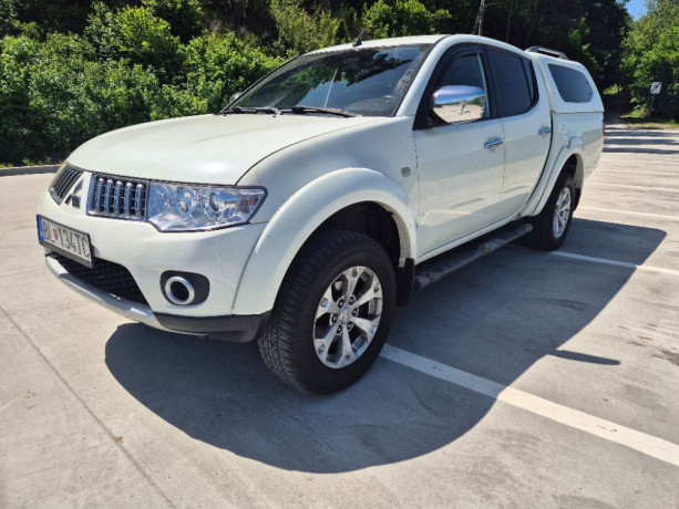 mitsubishi-l-200-mitsubishi-l-200-big-0
