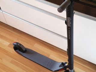 predam-segway-ninebot-elektricku-skladaciu-kolobezku
