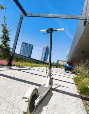 xiaomi-mi-electic-scooter-3-big-2