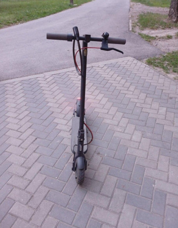 xianomi-elektric-scooter-4-big-3