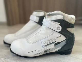 topanky-na-bezky-rossignol-velkost-40