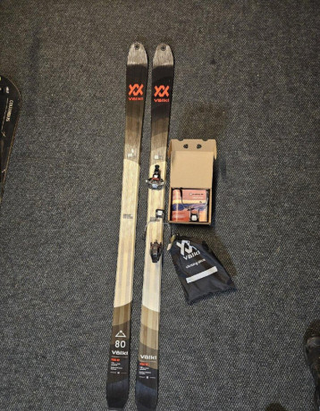 novy-skialpovy-set-volkl-fritchi-brzdy-big-0