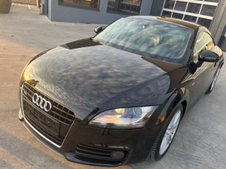 audi-tt-32-vr6