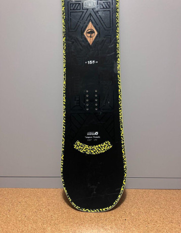 predam-snowboard-arbor-big-2