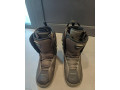 predam-makke-topanky-na-snowboard-znacky-escape-small-2