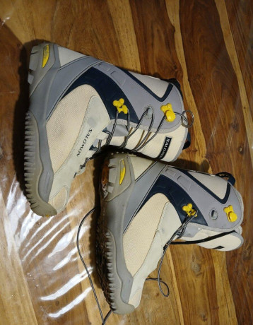 topanky-salomon-big-1