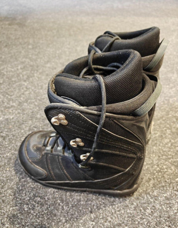 snowboardove-topanky-northill-405-41eur-big-0