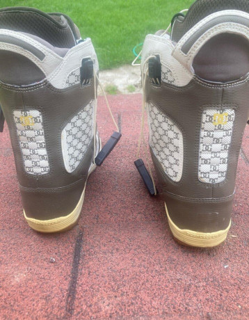 damske-snowboardove-topanky-dc-siloh-velkost-40-big-2
