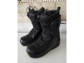 salomon-launch-black19-povcena24990eur-snovboard-obuv-small-0