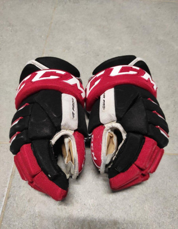 predam-profesionalne-rukavice-ccm-tacks-hr-pro-2-big-1
