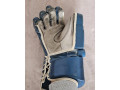 hokejove-rukavice-small-3
