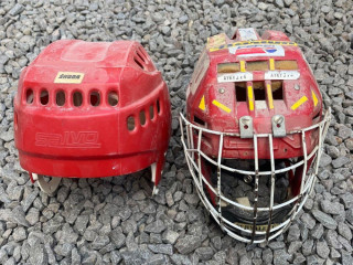 retro-hokejove-prilby
