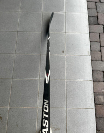 hokejka-easton-htx-flex-110-joe-sakic-big-1