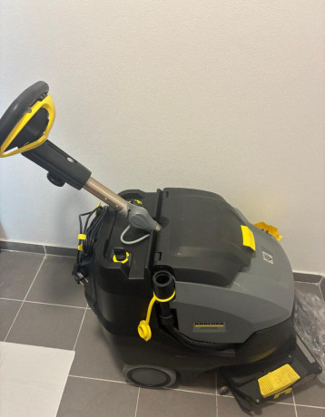 umyvaci-automat-karcher-br-4522-c-bp-pack-1783-4600-big-0