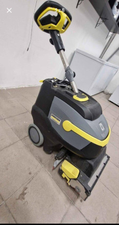 karcher-br-3512-c-podlahovy-automat-bateriovy-big-1
