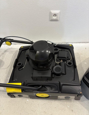 umyvaci-automat-karcher-br-4010c-big-3