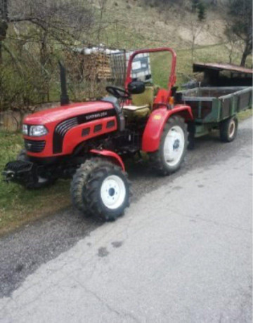predam-traktor-europard-245-big-0
