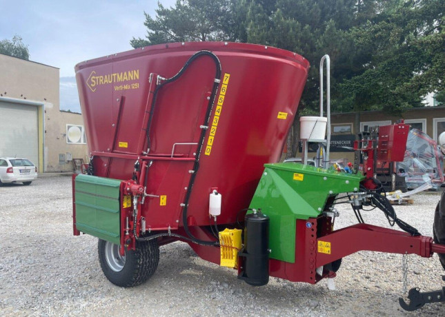 krmny-voz-strautmann-verti-mix-1251-big-0