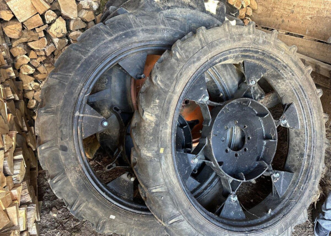 predam-kultivacne-kolesa-koleso-zetor-mayor-7011-big-0