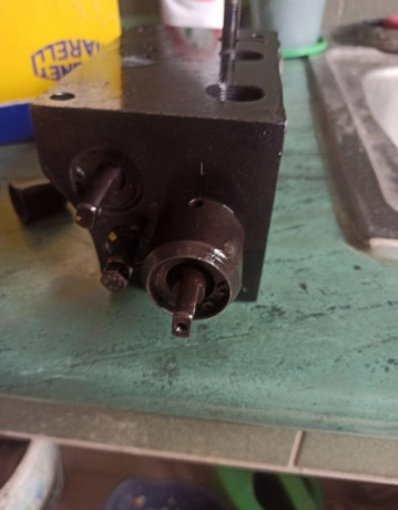hydraulika-na-zetor-7211-big-1