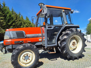 japonsky-traktor-kubota-gl-320