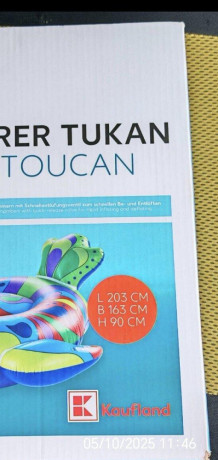 novy-velky-tukan-203cm-big-1