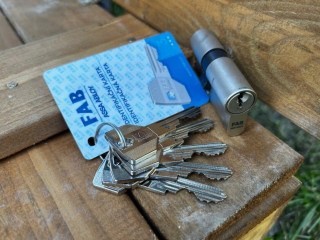fab-3profi-cylindricka-vlozka-3035-5-klucov
