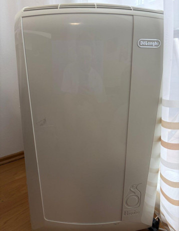 mobilna-klimatizacia-delonghi-pinguino-pac-n81-big-2