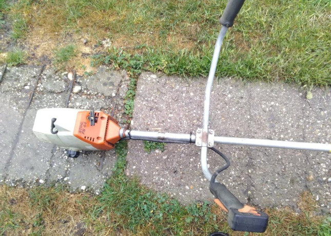 predam-krovinorez-stihl-fs-44-big-4