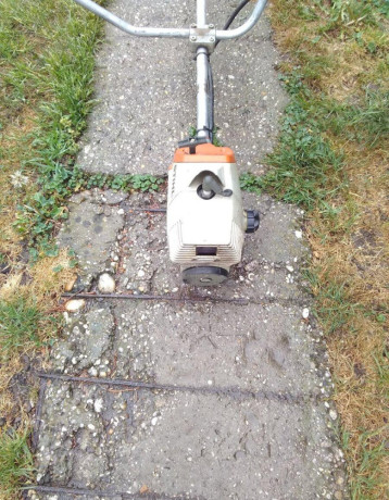 predam-krovinorez-stihl-fs-44-big-1