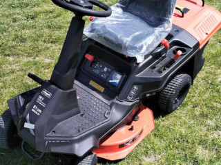 travny-rider-61-cm-s-zadnym-a-bocnym-vyhadzovanim