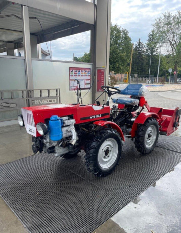 malotraktor-mt8-132-big-1