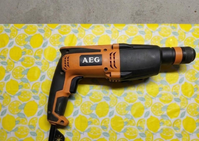 profesionalne-vrtacie-a-sekacie-kladivo-aeg-kh-24-xe-big-0