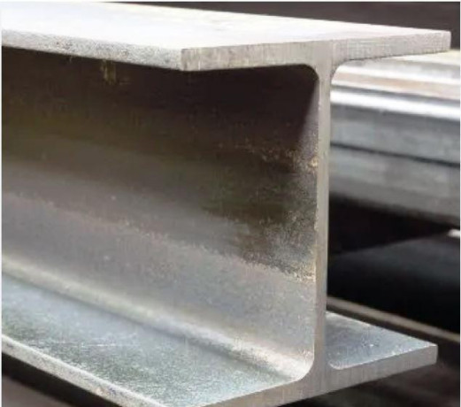 predam-hutny-material-nosnik-hem-180-3000mm-s355-big-0