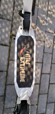 kolobezka-nils-extreme-big-2