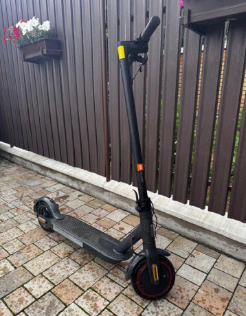 xiaomi-electric-scooter-pro-2-big-2
