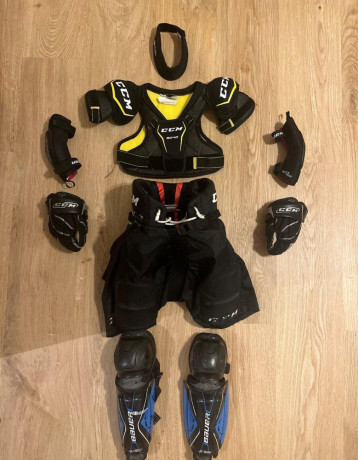 hokejova-vystroj-117-132cm-big-0