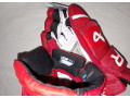 cervene-rukavice-bauer-small-2
