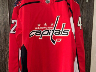 nhl-dres-washington-capitals-fehervary