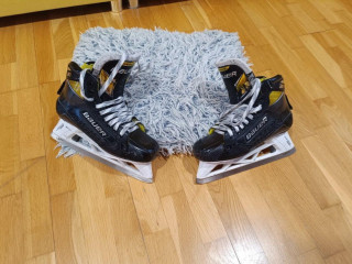 profi-brankarske-korcule-bauer-3s-pro